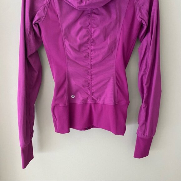 Lululemon In Flux Regal Plum Reversible Jacket Purple Sz 4 - Picture 9 of 10